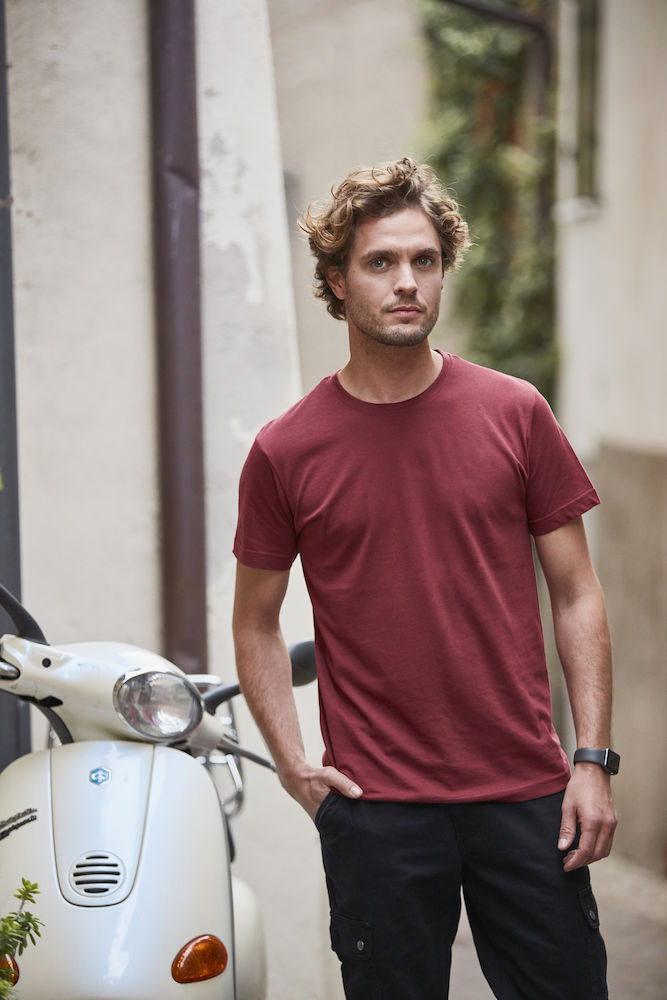 Clique - Basic T Clique - Basic T